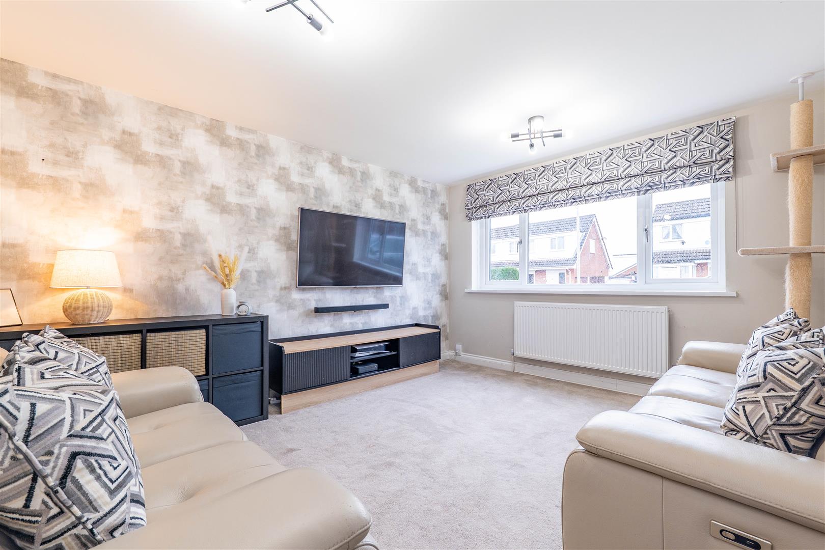 3 bed property in Sumpter Croft, Preston